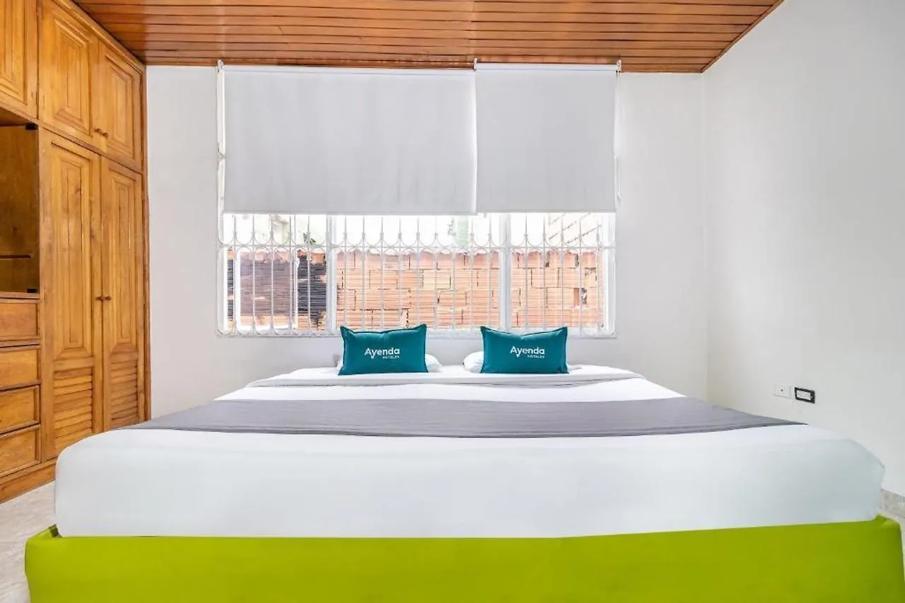 ***  Hotel Quintas De Normandia Bogota Colombia