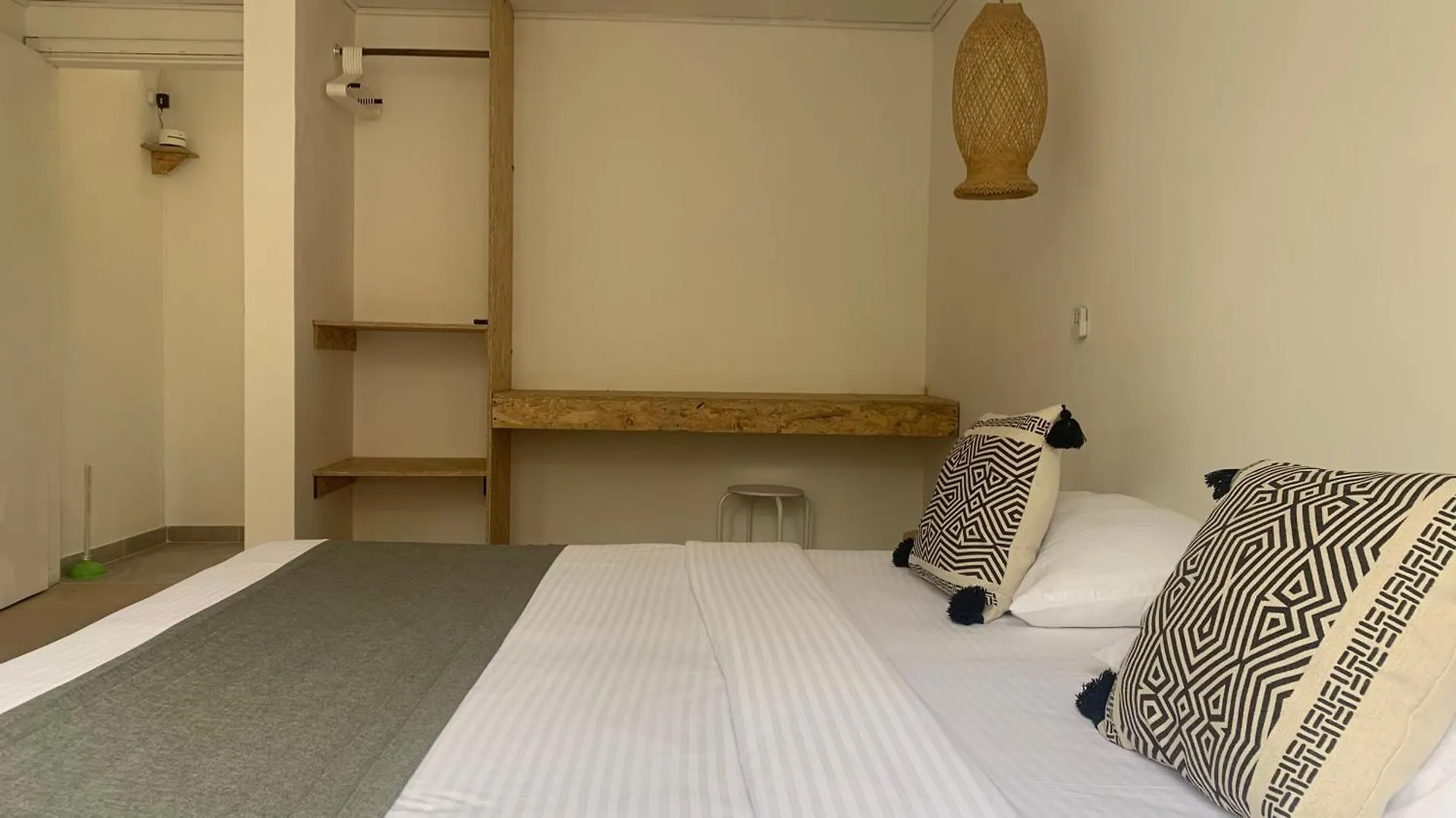 Hotel Quintas De Normandia Bogota 3*,
